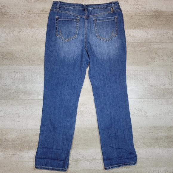 INC Straight Leg Cropped Distressed Jeans Size 12 - Picture 7 of 9